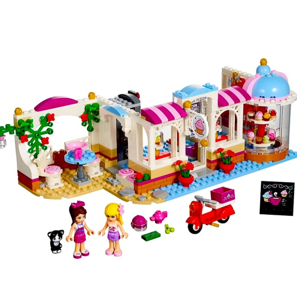 LEGO Friends Heartlake Cupcake Cafe 41119 Building complete set & instructions